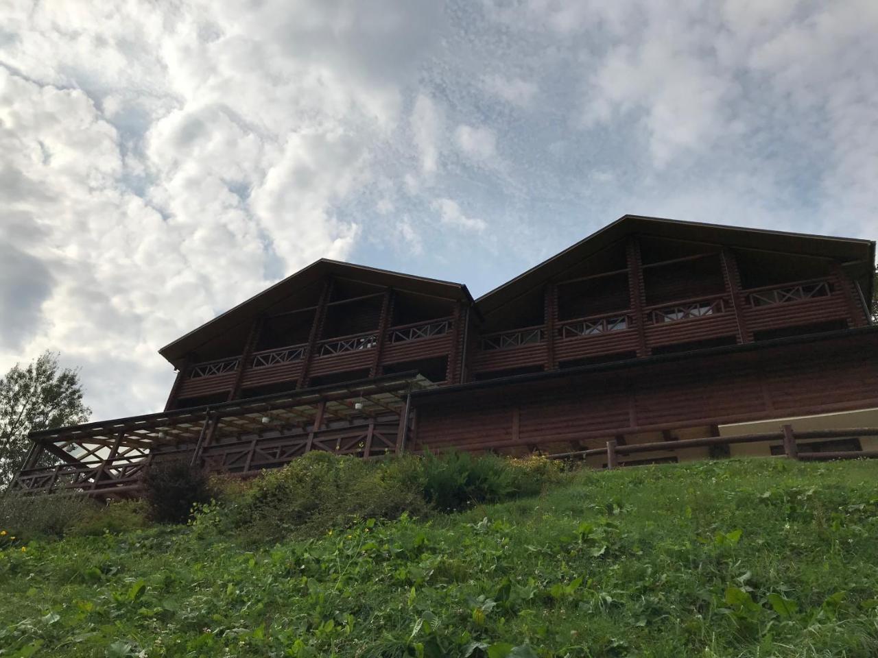 Georgiy Hotel Oryavchyk Eksteriør billede